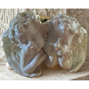 Les figurines de couple d'anges en résine de petit modèle sont des objets décoratifs très populaires